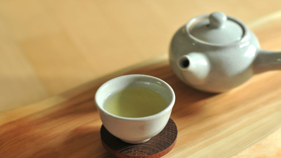 Explore the health and lifestyle benefits of this natural wonder. Discover the untold advantages of green tea in maintaining physical wellness, mental health and general well-being.